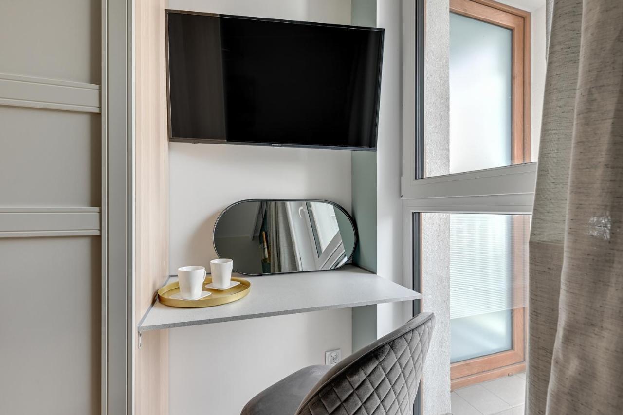 Aura 40 City Center By Downtown Apartments Gdańsk Exteriör bild