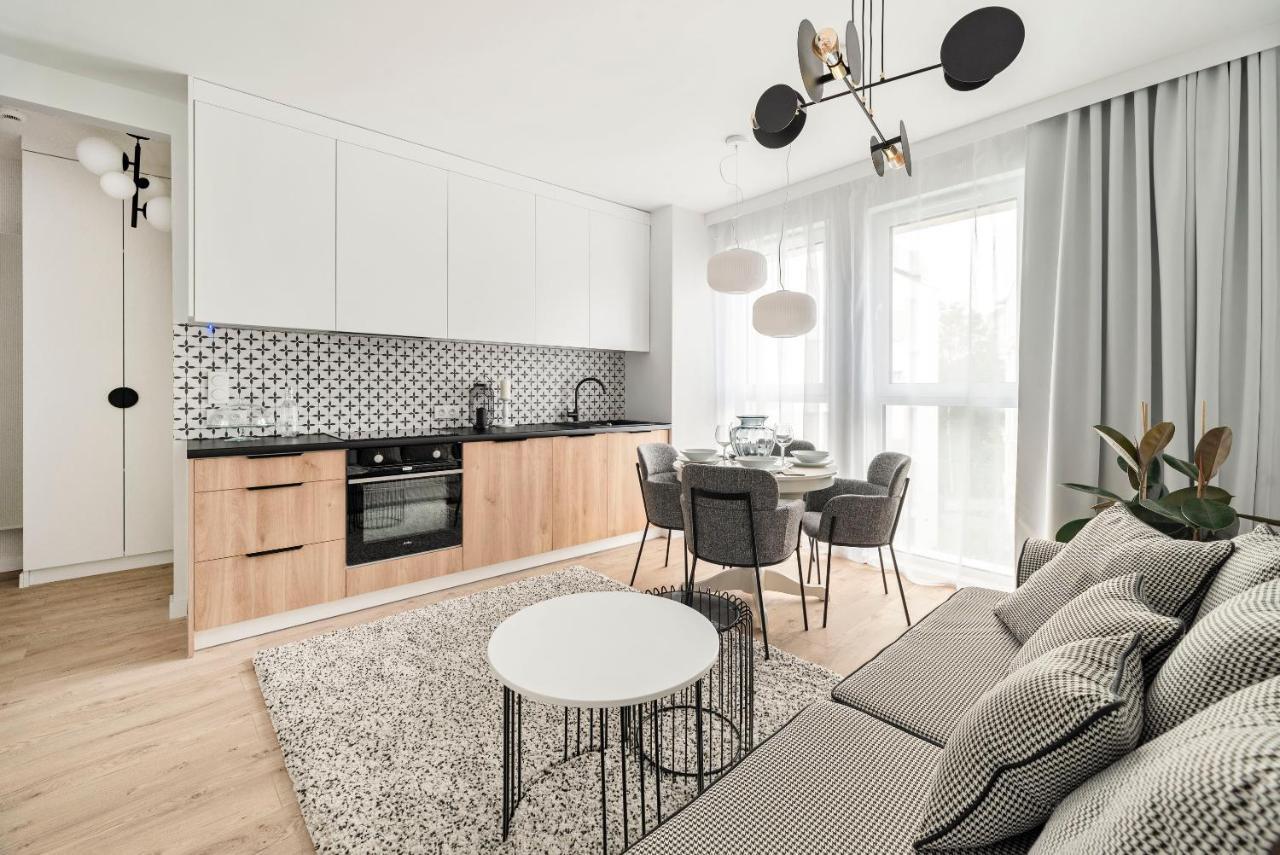 Aura 40 City Center By Downtown Apartments Gdańsk Exteriör bild